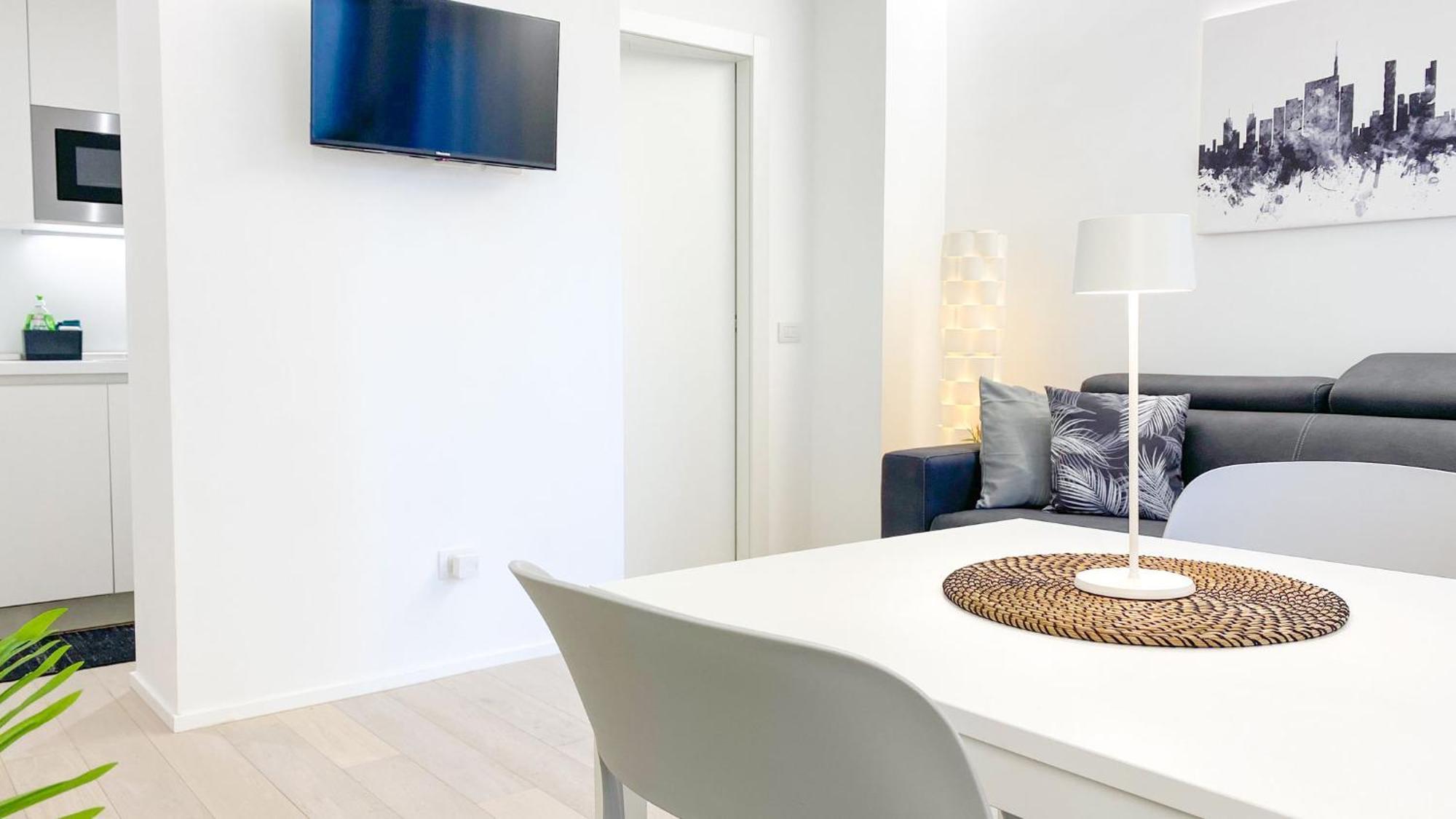 Cardano Suite - 5 Min From Central Station Milano Eksteriør billede